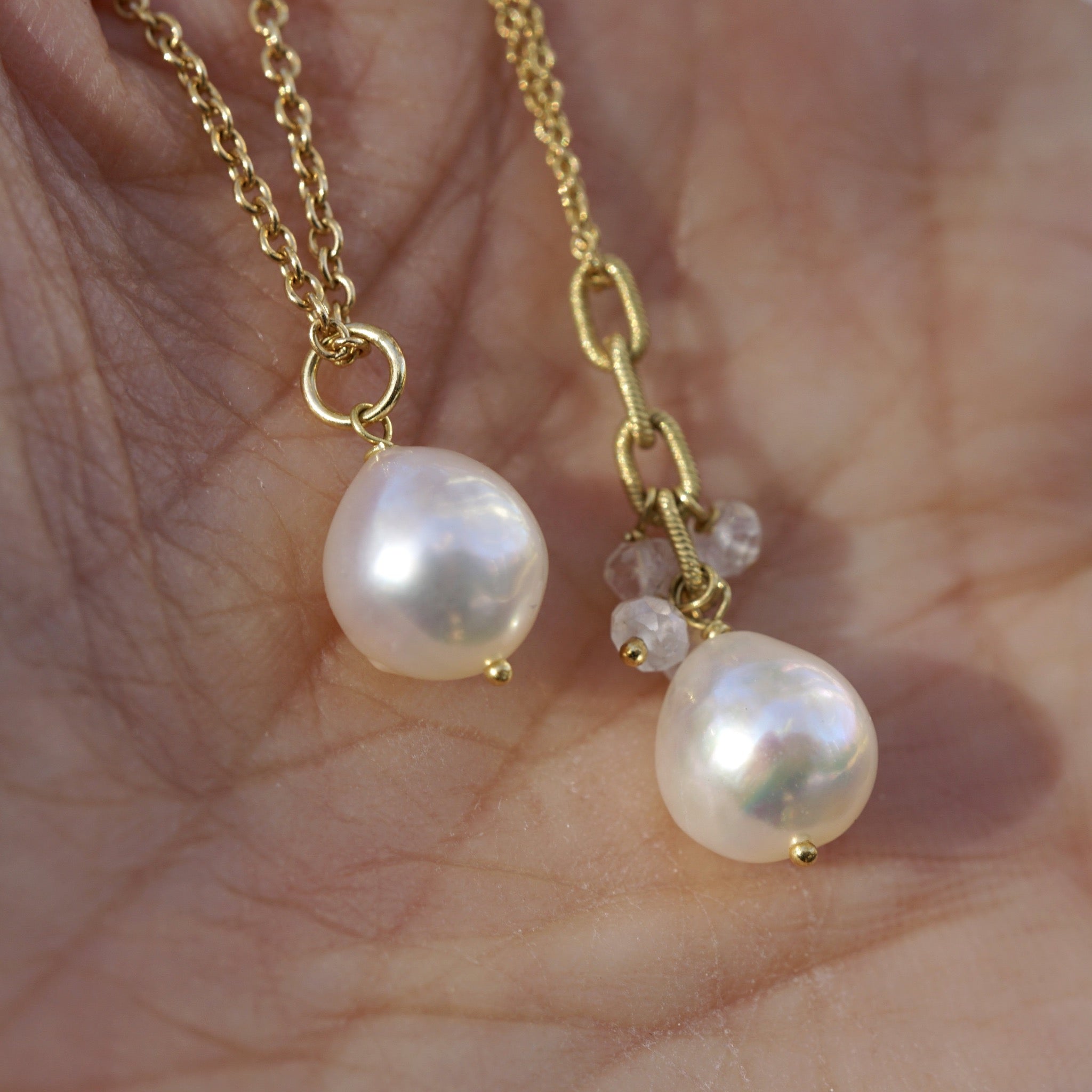 Baroque pearl necklace